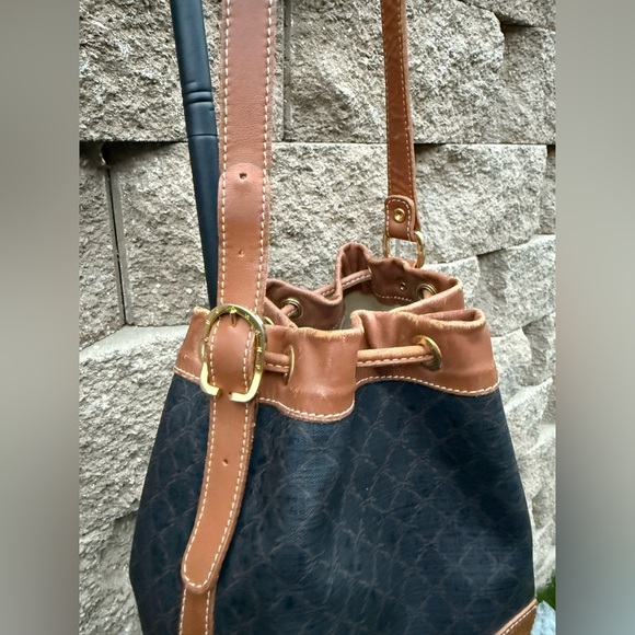 Longchamp Black and Brown Bucket Bag - Picture 3 of 11